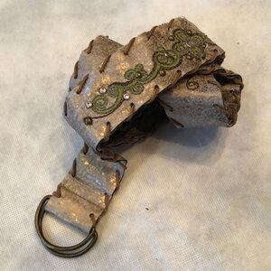 🤠Vintage metallic treated paper braided trim lightweight synch buckle belt